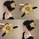 明媚向阳花~气质毛绒花朵抓夹女高级感后脑勺鲨鱼夹大号旅行发卡