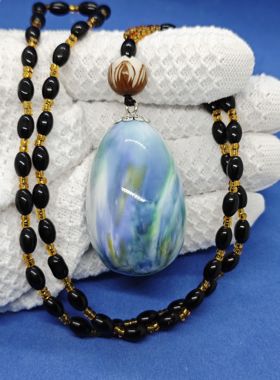 精品现开彩色佛心果老果菩提果原果彩色成品吊坠