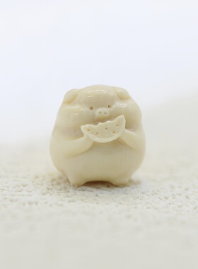佳明猛犸原创设计 精工雕刻 小猪吃西瓜珠串 水晶配饰 童趣卡通