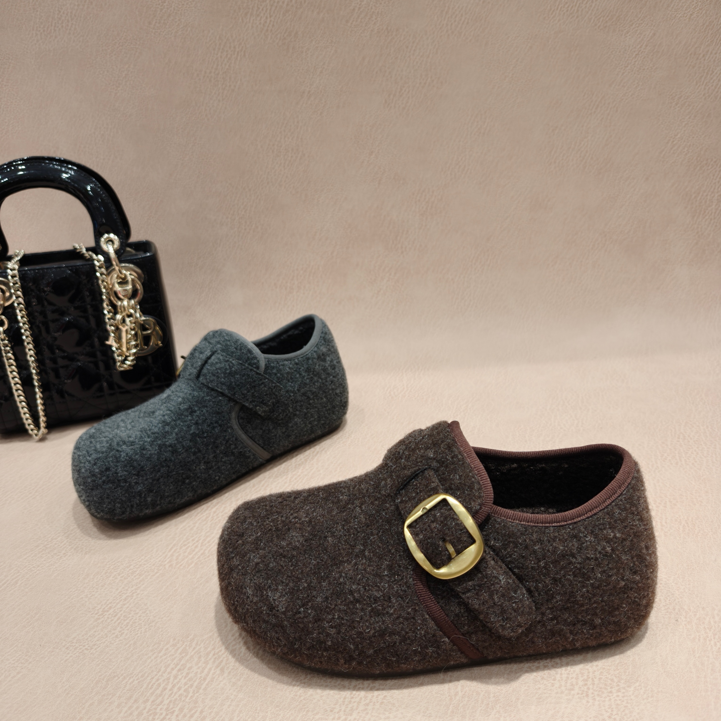 复古呢子加绒勃肯鞋女2025春季