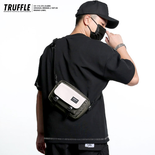 TRUFFLE高级感原创日系单肩斜挎包男士小包胸包背包休闲挎包学生