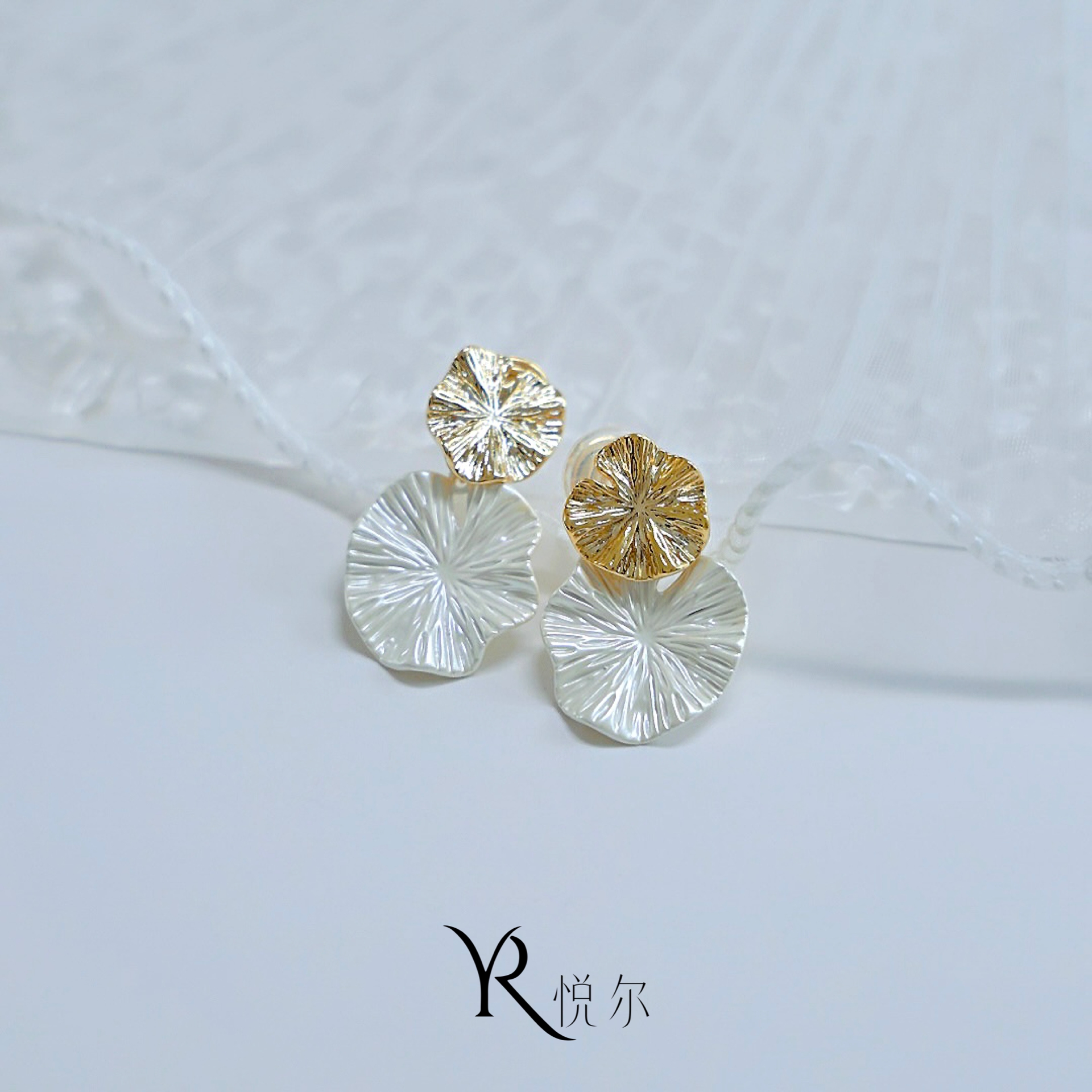 「陌上花开」时尚荷叶耳环小众气质高级显脸瘦无痛耳夹纯银耳饰