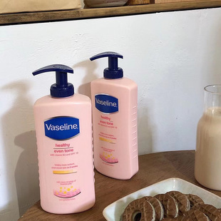 现货！Vaseline凡士林身体乳烟酰胺大粉瓶亮白提亮滋润400ml200ml