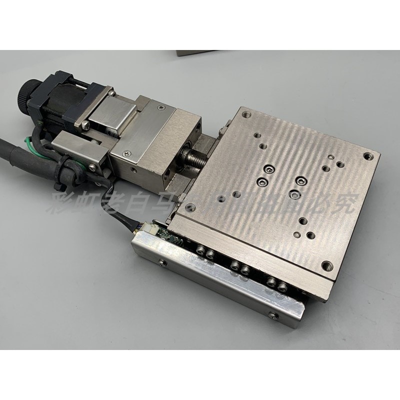 RG715-R05AG 微米级精密光学平台 台面70 行程15mm