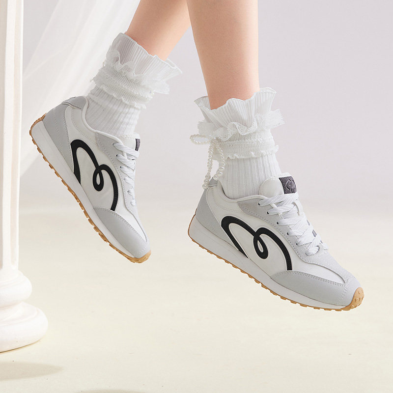 361复古女鞋夏季新款运动鞋网面透气休闲鞋轻便软底薄款板鞋女士