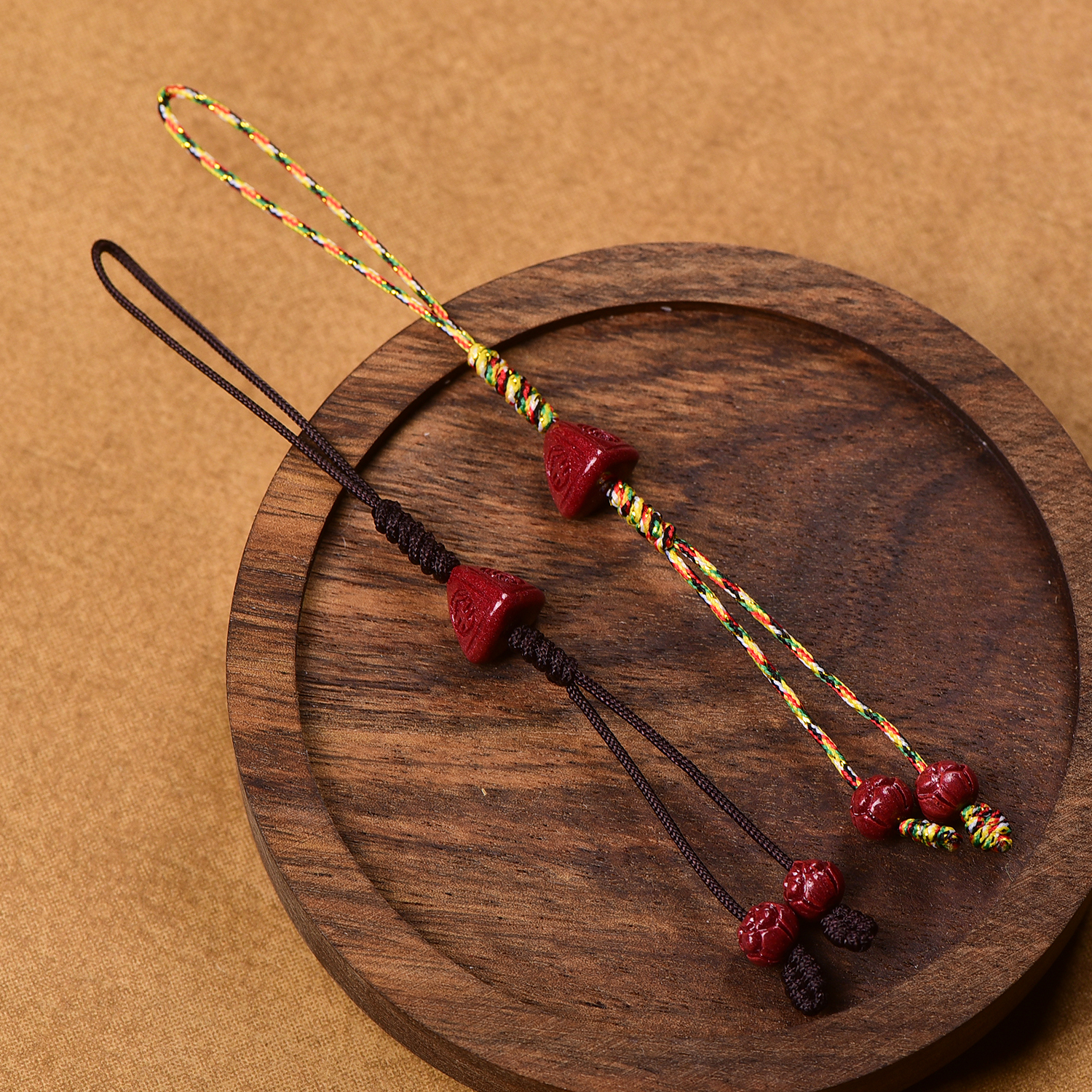 手工编织金刚结红绳钥匙扣男女简约创意书包汽车钥匙挂件情侣饰品