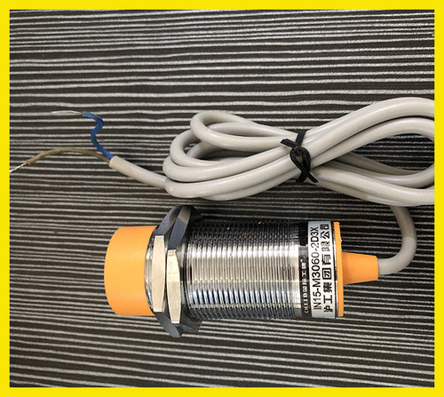 沪工IN15-M3060-2D3X传感器24V