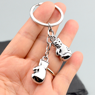 创意左右拳击手套钥匙扣3D金属搏击手套挂件健身俱乐部毕业季礼品