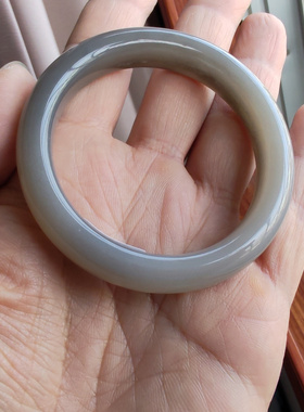 烟灰飘花和田玉手镯52mm+送证书