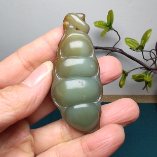 新疆和田玉且末糖青白玉豆角豆荚如意吊坠挂件男女国风豆蔻年华