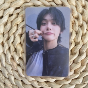 TXT 崔然竣sw幸运小卡 ver NO LABELS PART 01周边专辑卡