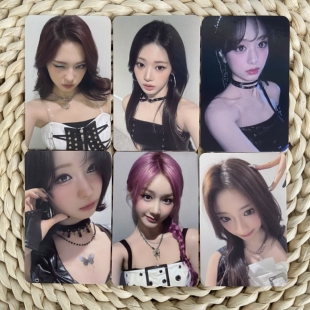 宝怪 二周年k4幸运小卡 BABYMONSTER 贤角露挞茶柒Ktown4n线下卡
