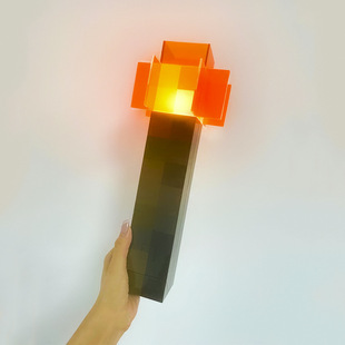 我的世界游戏周边手电筒火把火炬充电电池现货LED火炬矿灯四方灯