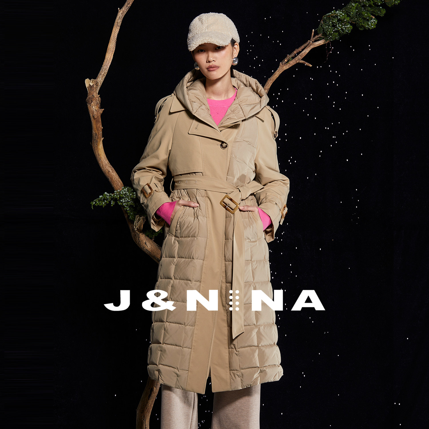 J＆NINA捷恩尼纳 2025冬季新品 风衣式系带连帽中长款鹅绒羽绒服,女装/女士精品,羽绒服,淘宝优惠券,粉丝福利购,淘宝优惠卷