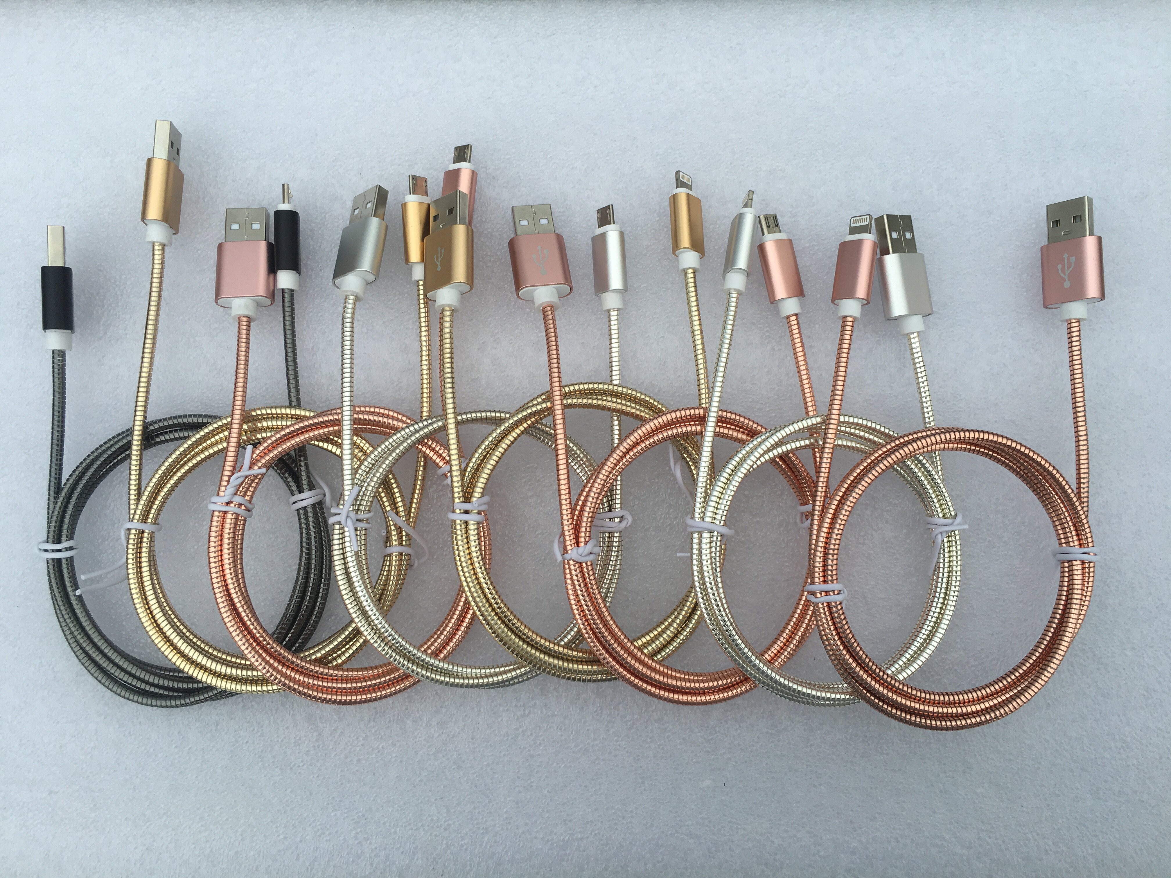 chargeur pour téléphones APPLE APPLE IPHONE5 - Ref 1295774 Image 1