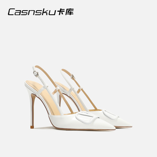 CASNSKU/卡库 新款V扣高跟鞋细跟白色漆皮包头法式一字带凉鞋后空