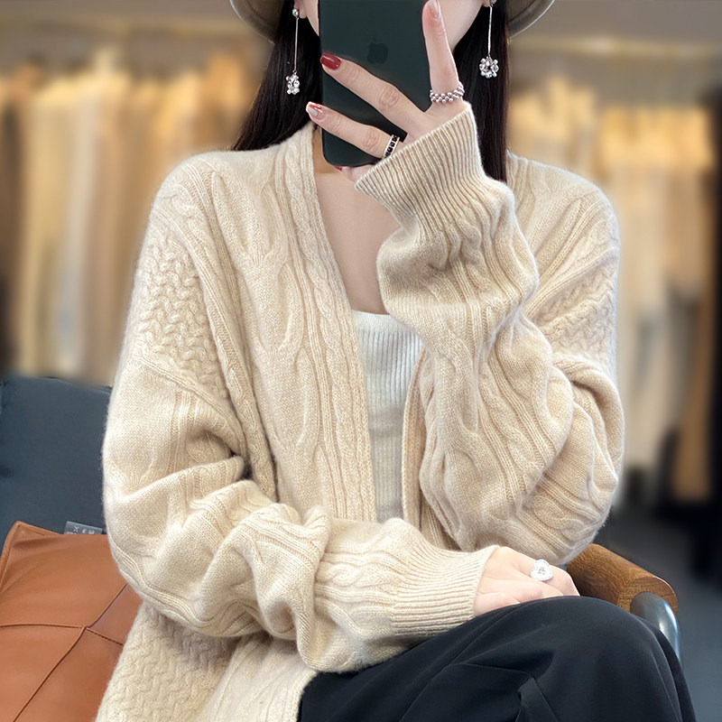 秋冬款纯羊毛外套毛衣   七针麻花大开衫   针织打底羊绒衫中长款