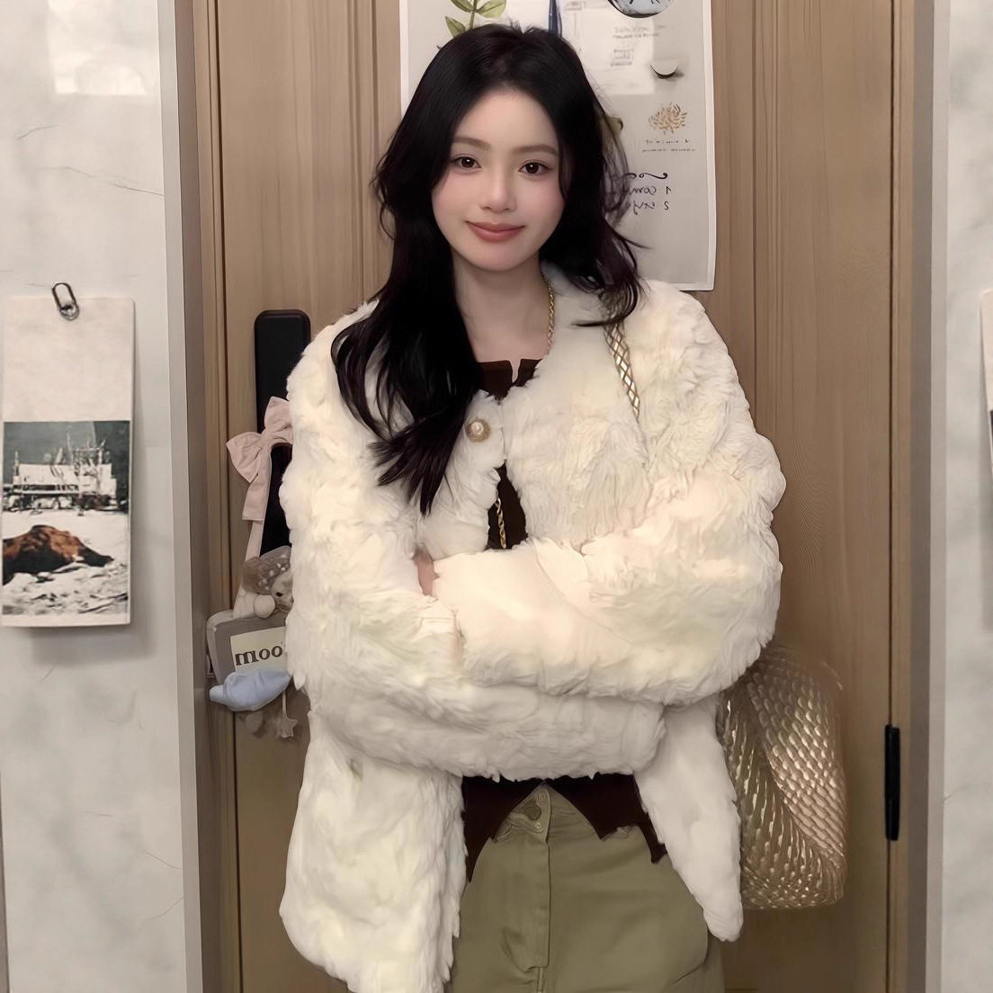 气质千金毛毛外套女冬季皮毛一体轻奢时尚高级感保暖短款皮草上衣