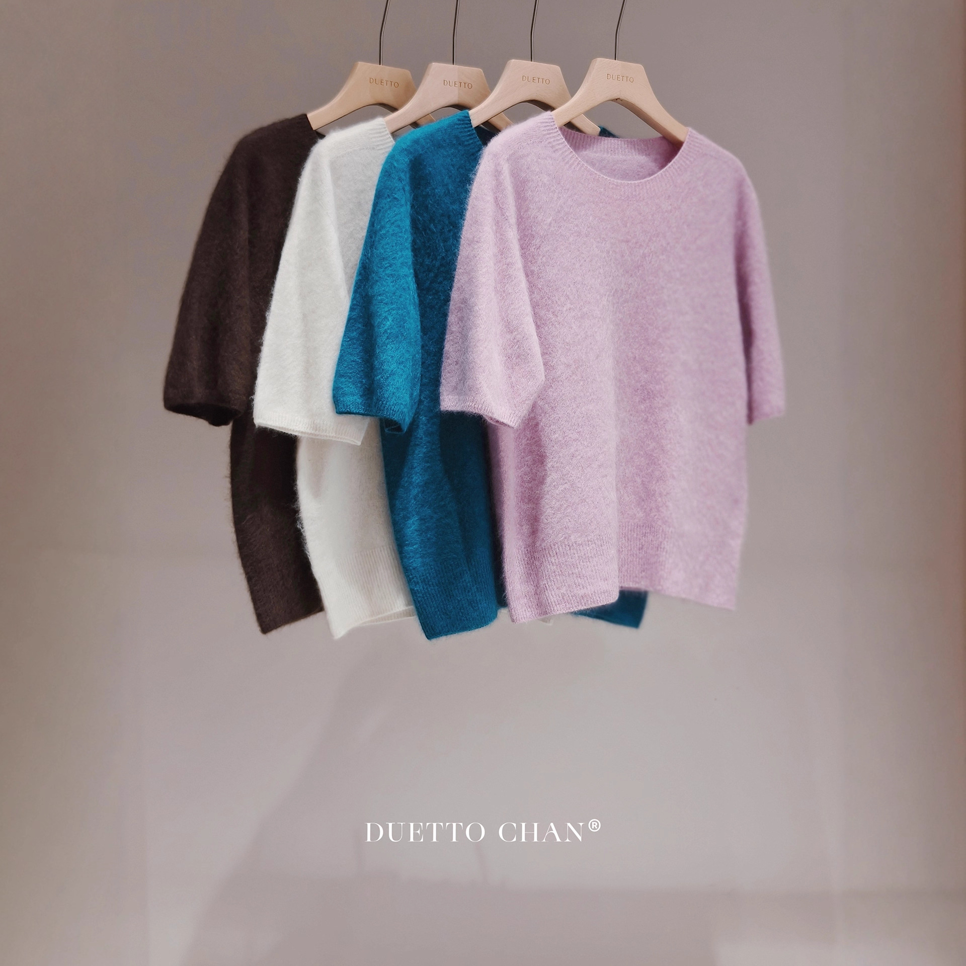 DUETTO氛围之神柔光山羊毛拉毛工艺美丽诺羊毛圆领短袖针织上衣