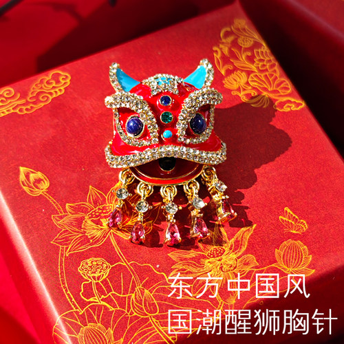 中国风文创伴手礼国潮醒狮胸针