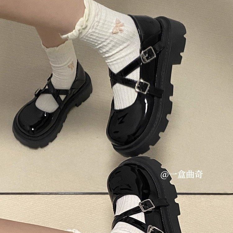 黑色小皮鞋女童英伦风法式爱心扣春秋夏厚底玛丽珍jk鞋子复古风