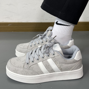 低帮情侣板鞋 男鞋 原创小众学生百搭休闲鞋 面包鞋 男女 ins潮牌新款