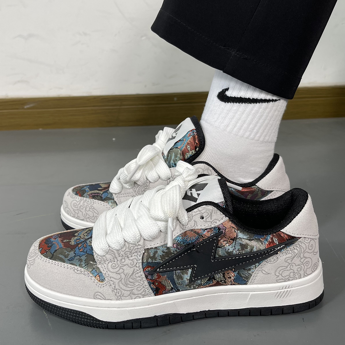 男鞋ins新款涂鸦印花低帮板鞋男