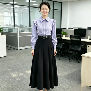 高级感灰色百褶半身裙女秋冬西装裙气质长裙学院风通勤裙子百搭
