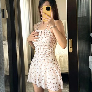 新款 连体泳衣女 韩国ins风碎花少女纯欲小香风性感美背保守裙式