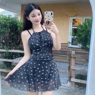 御姐范新款 泳衣女 性感露背遮肚显瘦网纱拼接闪黑蝴蝶碎花连体裙式