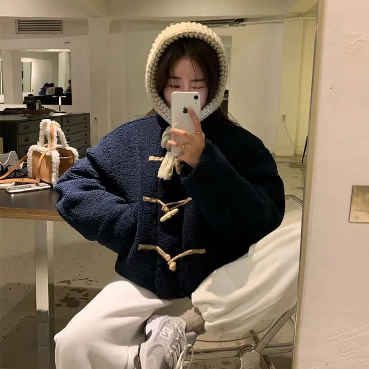 韩国翻领牛角扣夹棉毛毛大衣外套