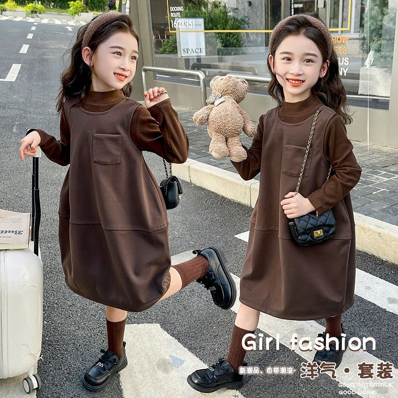 女童套装秋季2024新款儿童洋气时髦连衣裙宝宝网红炸街秋装两件套