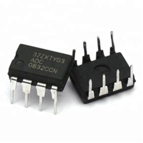 全新原装ADC0832CCN ADC0832 DIP-8 8位模数转换器 IC 芯片