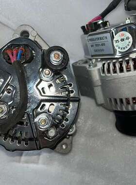 小松200.6D102发电机电装款24v40A议价