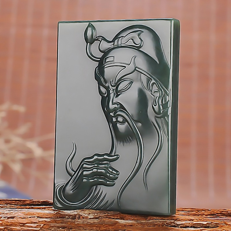 正品新疆和田玉青玉关公平安牌男款霸气武财神武圣关羽关云长吊坠