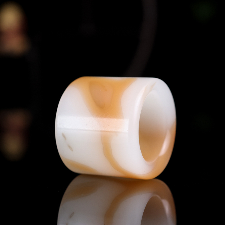 天然和田玉糖料扳指戒指