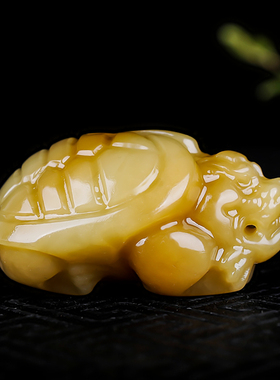 和田玉糖玉籽料龙龟手把件长