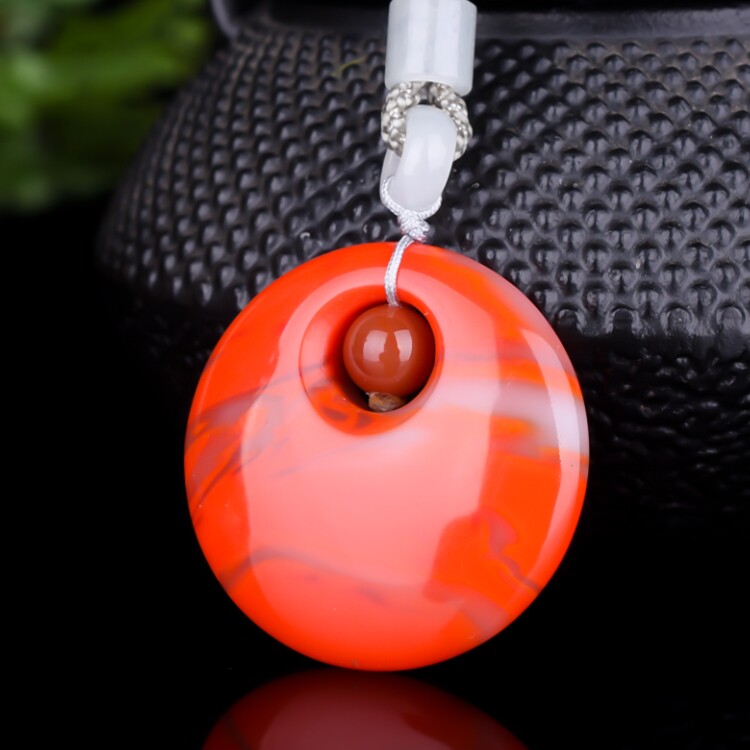 天然玉石新疆和田玉吊坠鸡血玉平安扣女款简约玉坠挂件挂坠项链