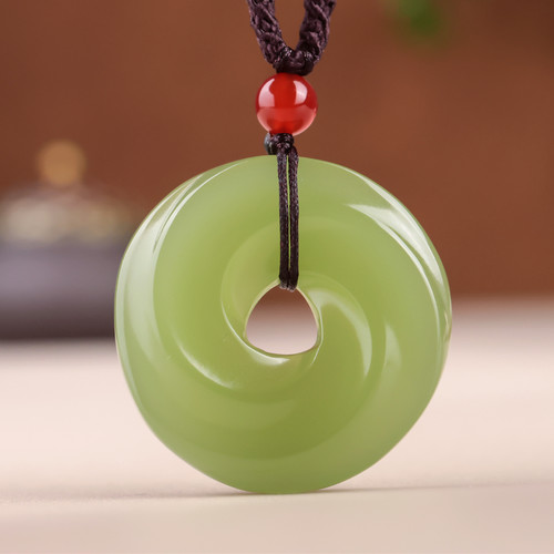 和田玉青白玉时来运转吊坠