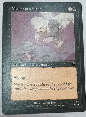 万智牌 畸形恶魔  Misshapen Fiend 玛凯迪亚 普 黑 英文实拍 MTG