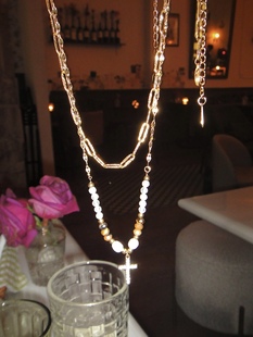 夜夜祈祷 黄打屁十字闪珍珠琥珀质感百搭复古韩钛钢项链叠戴组合