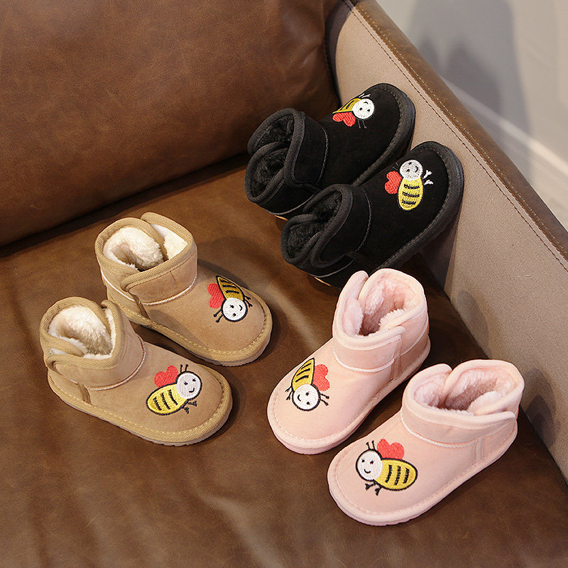 保暖冬季婴儿软底女宝宝加绒靴子