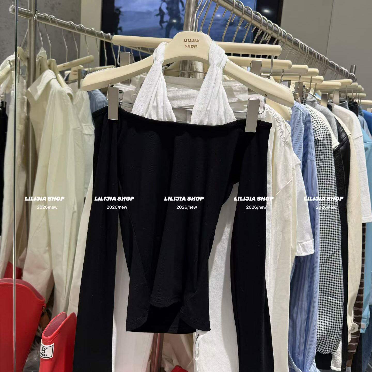 2026春季新款黑色挂领长袖T恤女设计感拼接修身休闲纯色挂脖上衣