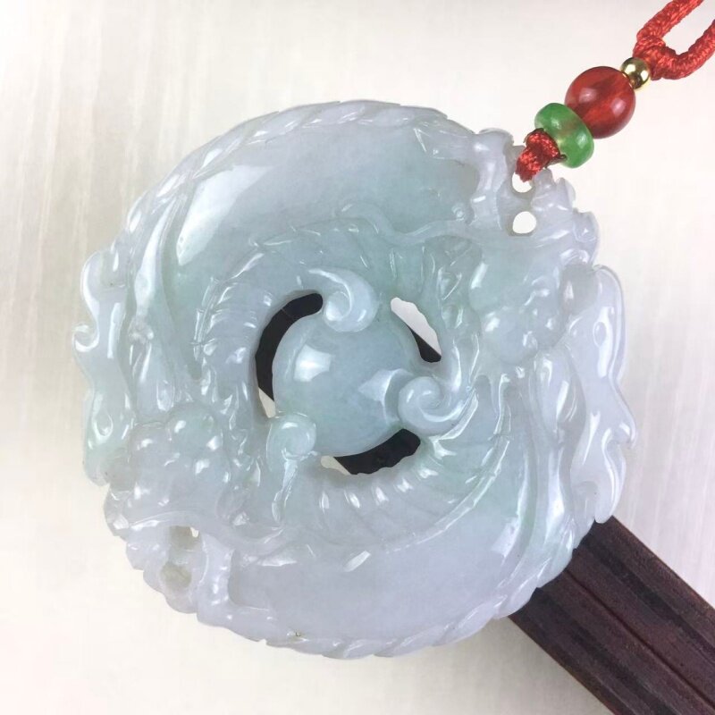 新款缅甸a货翡翠飘花双龙护主吊坠双面雕刻二龙戏珠生肖龙牌挂件