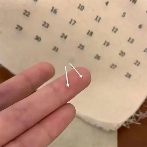 新款迷你豆豆耳钉女学生韩版简约防过敏耳棒耳针养耳洞耳钉耳饰