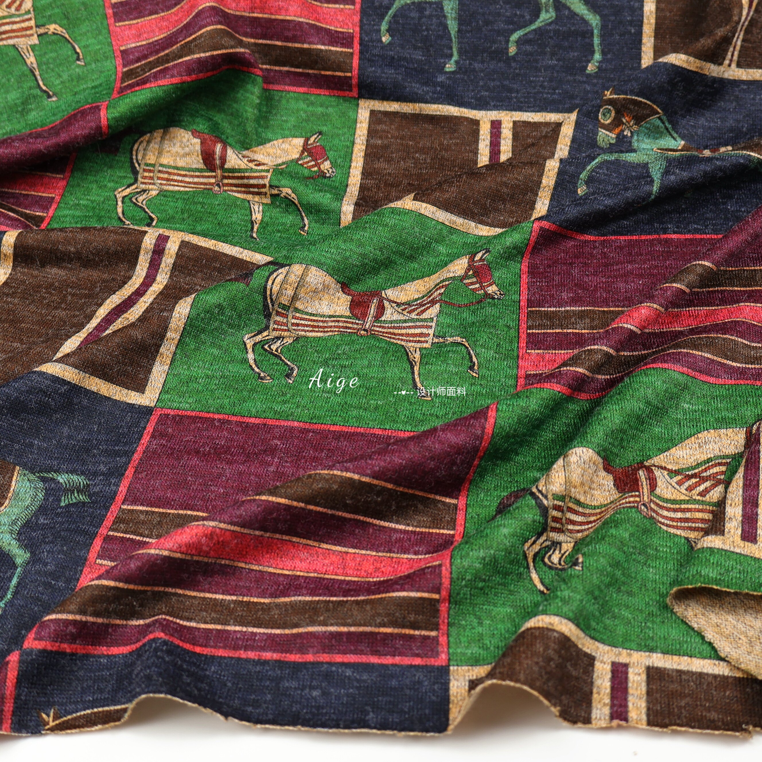 柔软垂感弹力 蓝色撞色大牌马儿印花针织面料春秋开衫打底衫布料,居家布艺,海绵垫/布料/面料/手工diy,淘宝优惠券,粉丝福利购,淘宝优惠卷