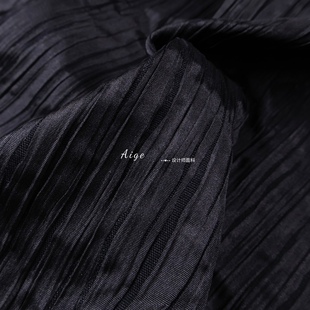 垂感微光泽 黑色竖纹立体褶皱提花面料春天做衣服套装布料批发diy