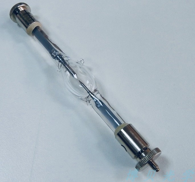 150W短弧氙灯灯泡摸拟太阳光