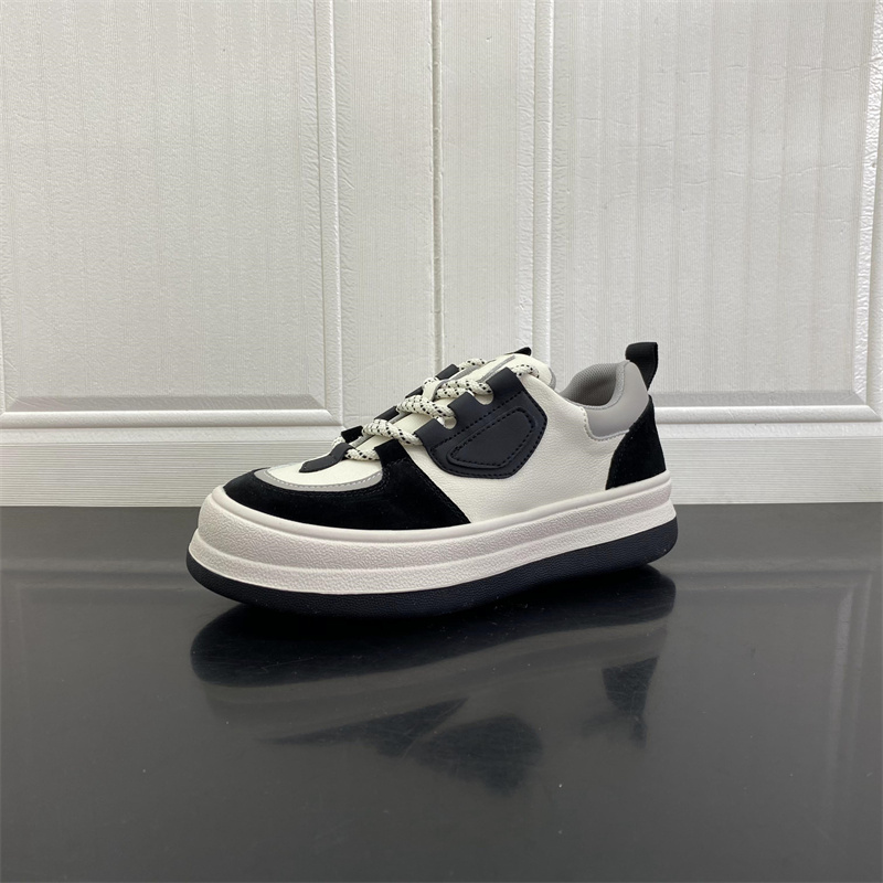 纯色休闲板鞋圆头系带小白鞋