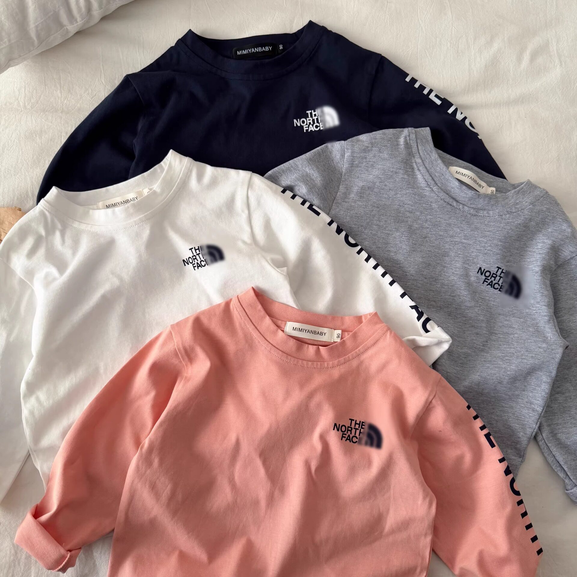 儿童T恤2026早春男童潮牌字母长袖打底衫宝宝小童棉质内搭上衣潮